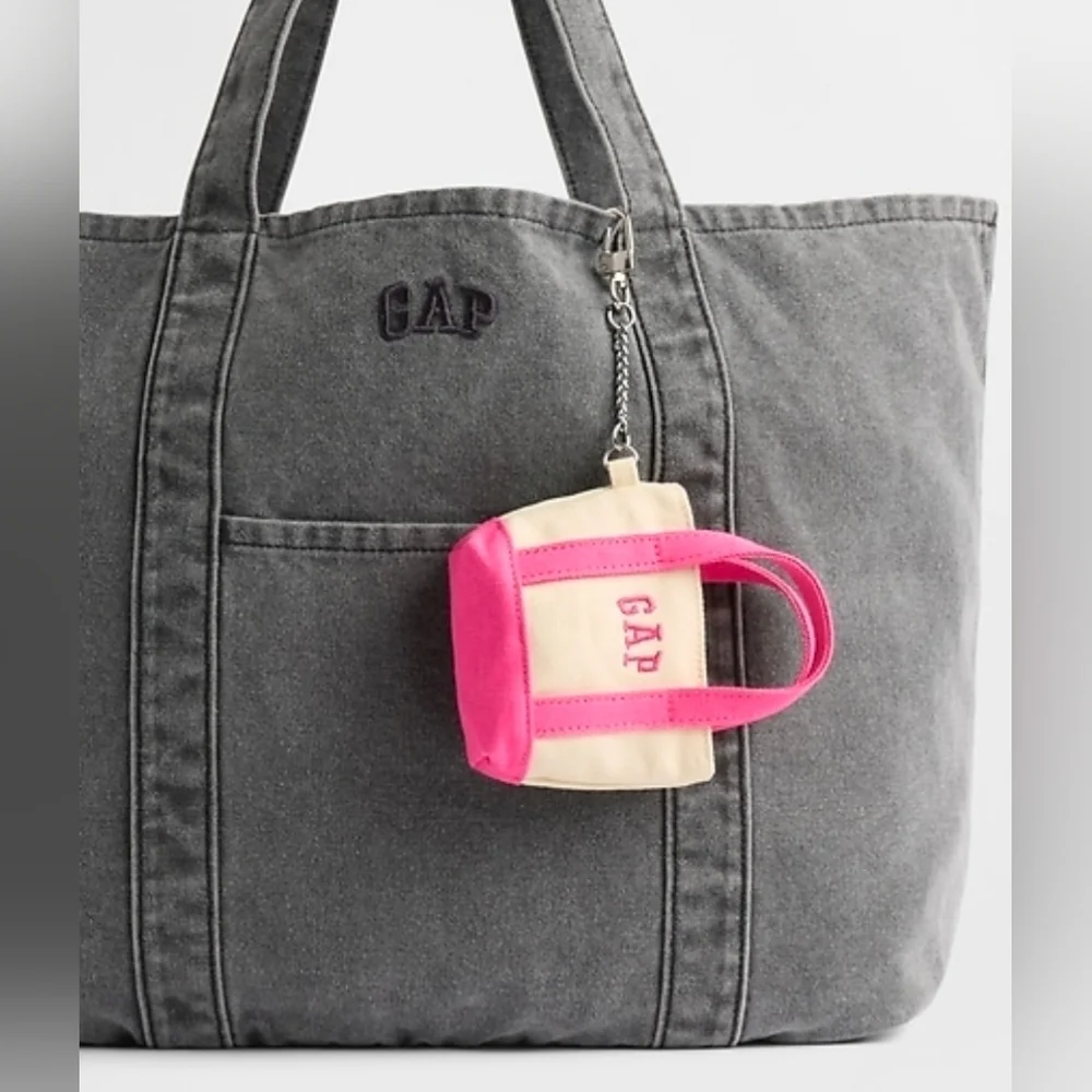 GAP Logo Tote Keychain Charm In Standout Pink